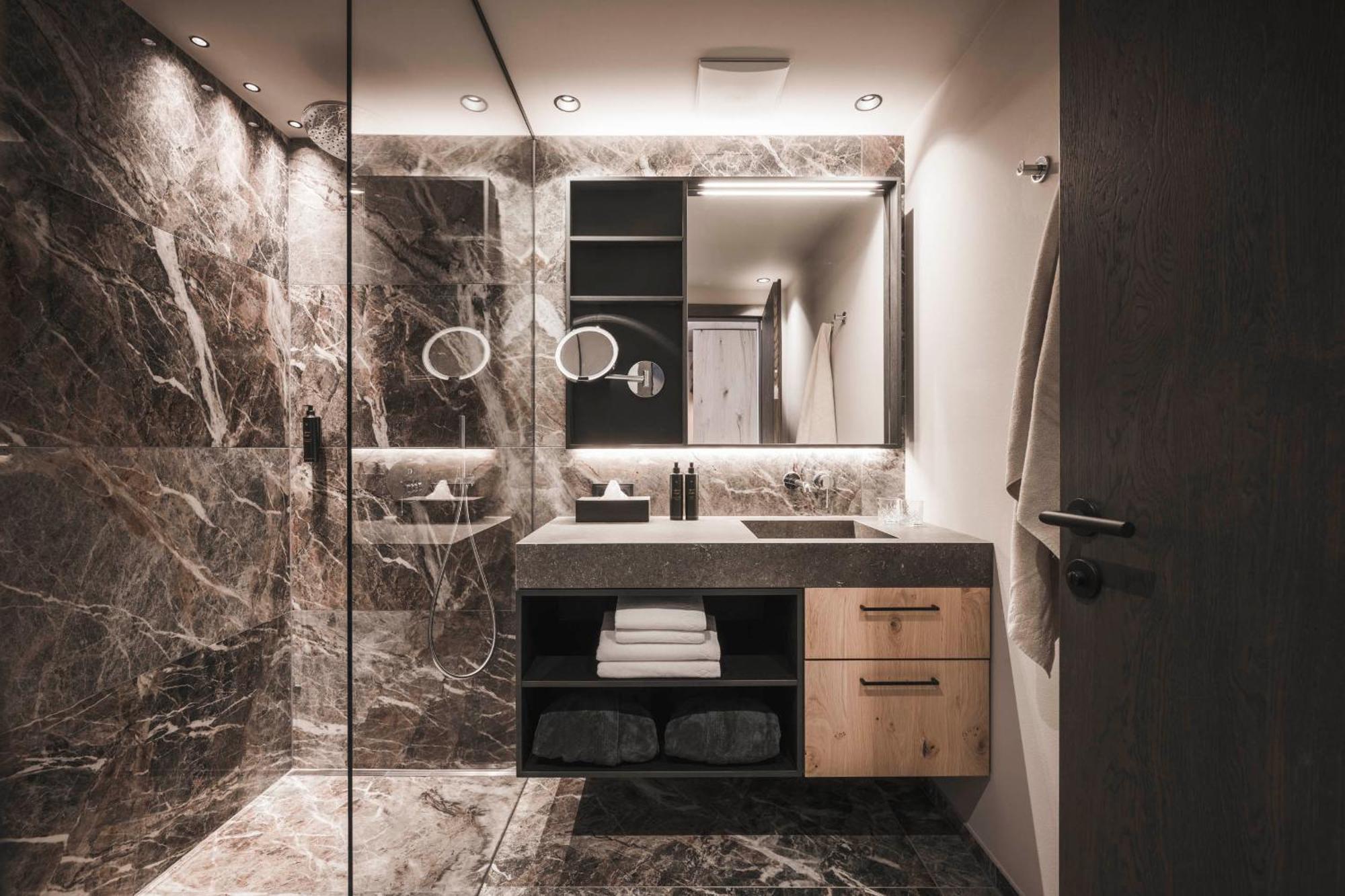 Somvita Suites Tirolo Luaran gambar